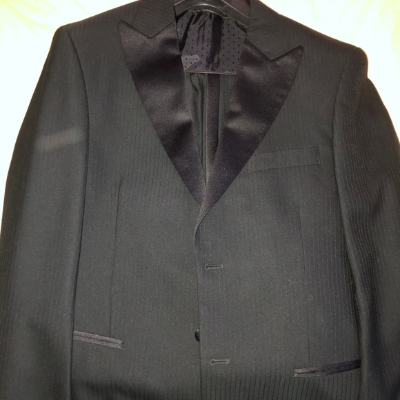 Caravelli Formal Wear - 2 Piece Pinstriped Tuxedo